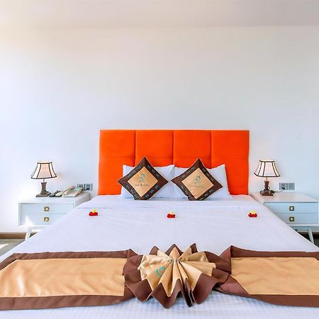 Ocean Haven Hotel Da Nang Exterior photo