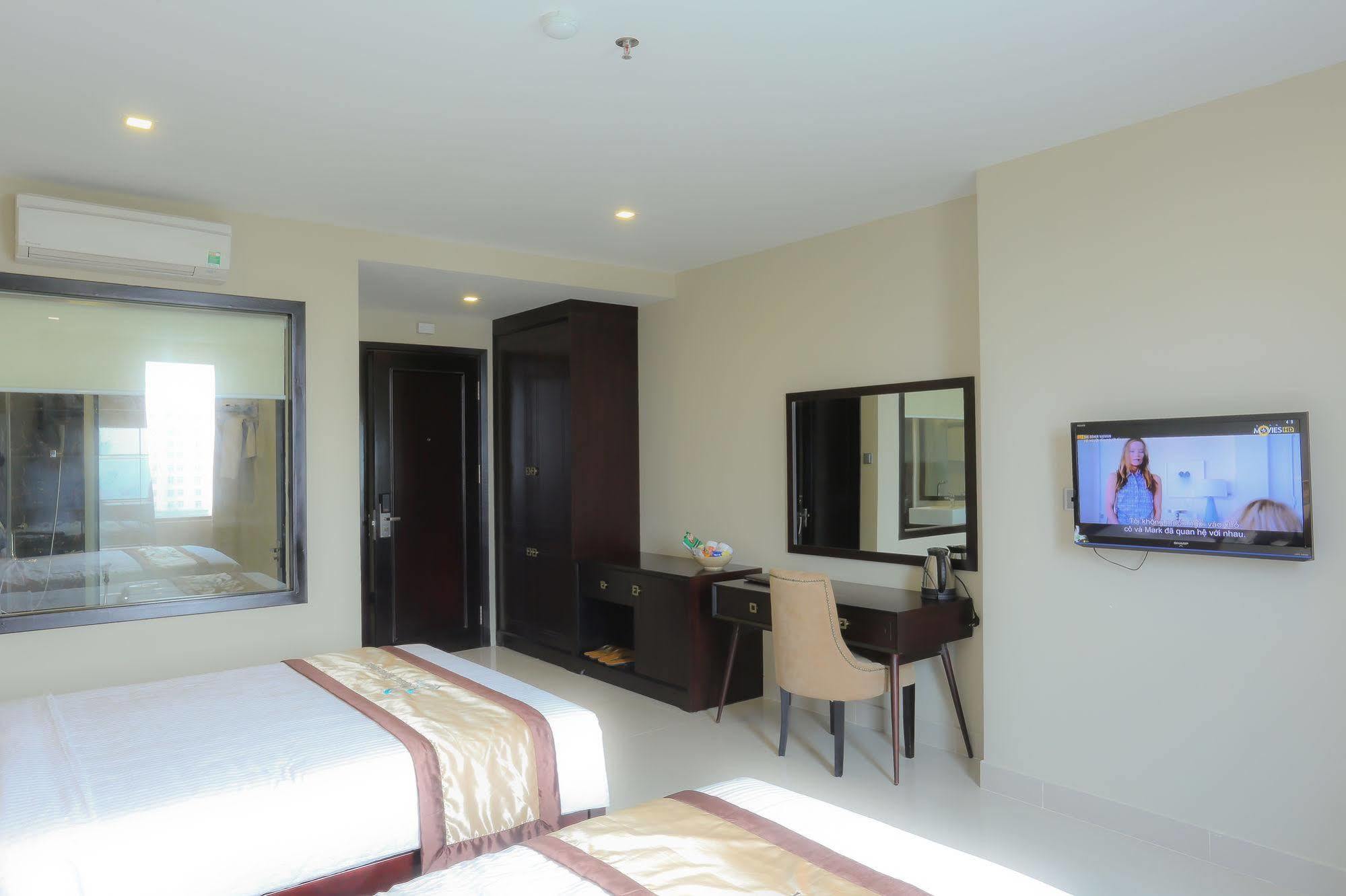 Ocean Haven Hotel Da Nang Exterior photo