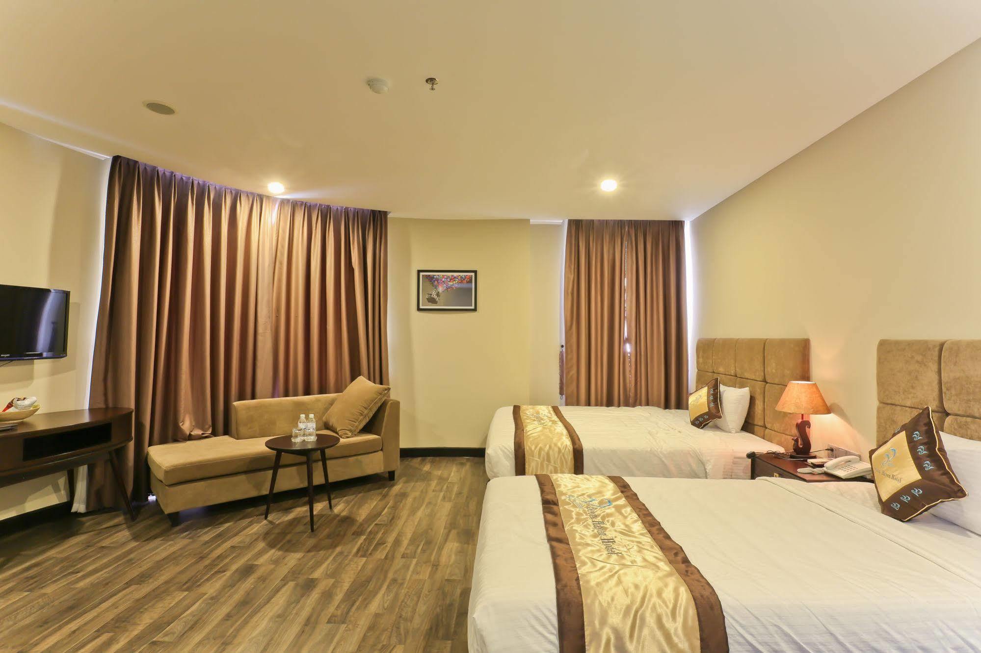 Ocean Haven Hotel Da Nang Exterior photo